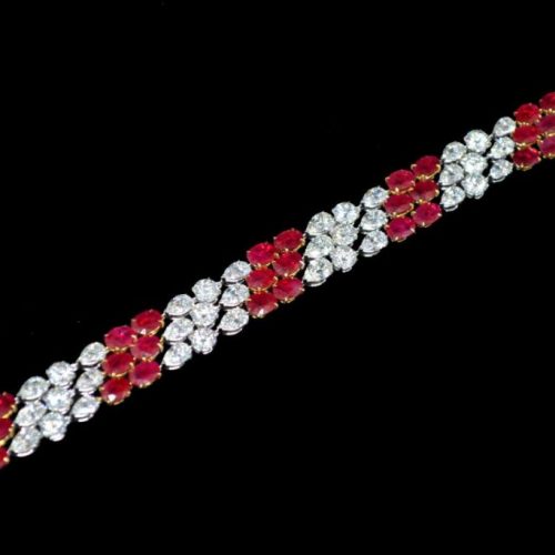 High-Jewellery-bracelet-rubies